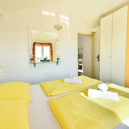 Apartman Del Mar Apartment Porec