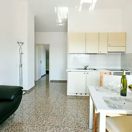 Apartman Del Mar Apartment